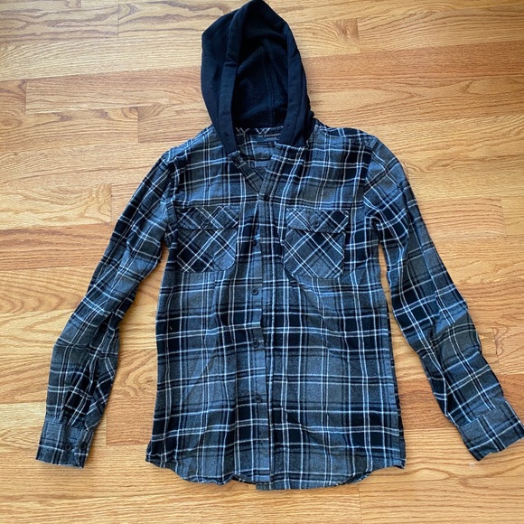 no boundaries hooded flannel